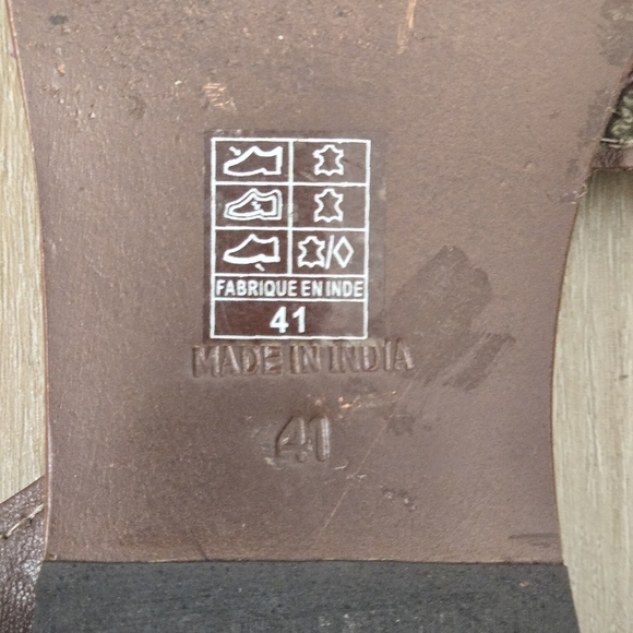 Free People Boho Torrence Flat Sandal Brown Leather Purple Embroidery Size 41 EU - Picture 11 of 13